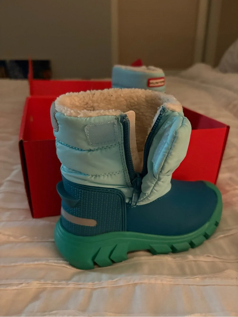 Hunter Kids Teal & Light Blue Insulated Boots with Fleece Lining